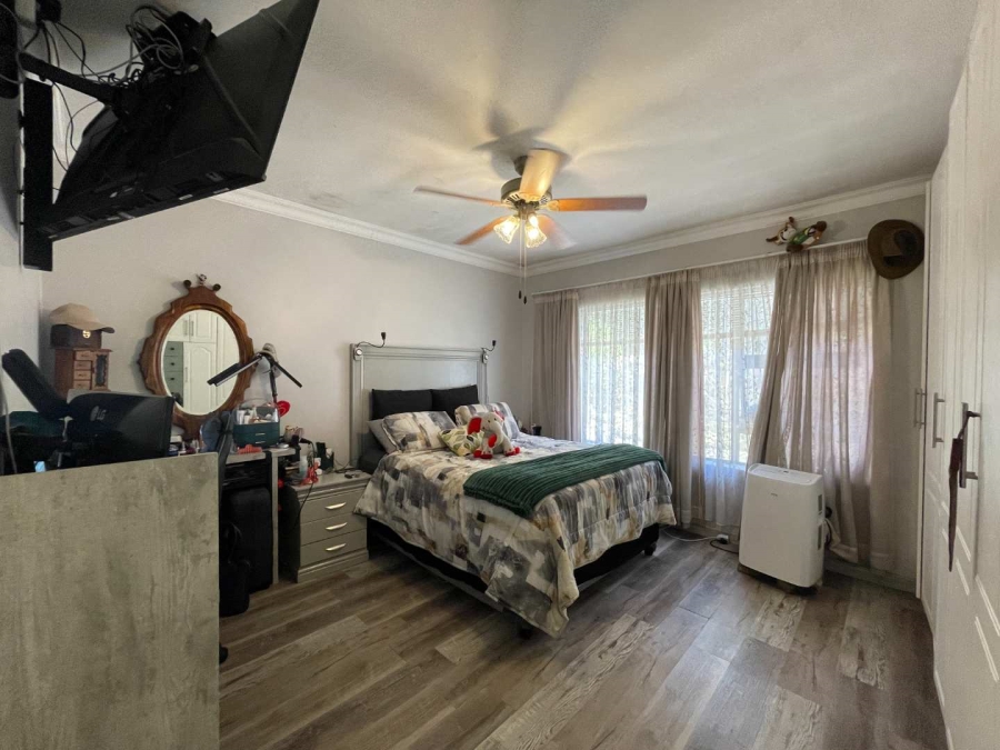 3 Bedroom Property for Sale in Seemeeu Park Western Cape